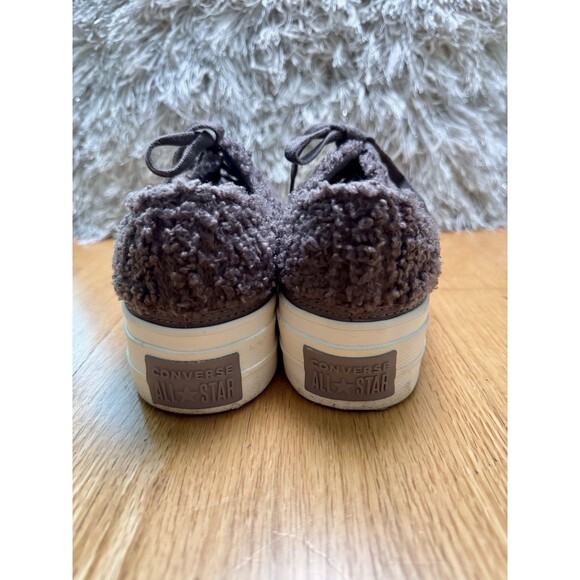 Converse Women’s Chuck Taylor All Star Platform Low Cozy Sherpa Violet Ore 6.5 - Picture 2 of 13